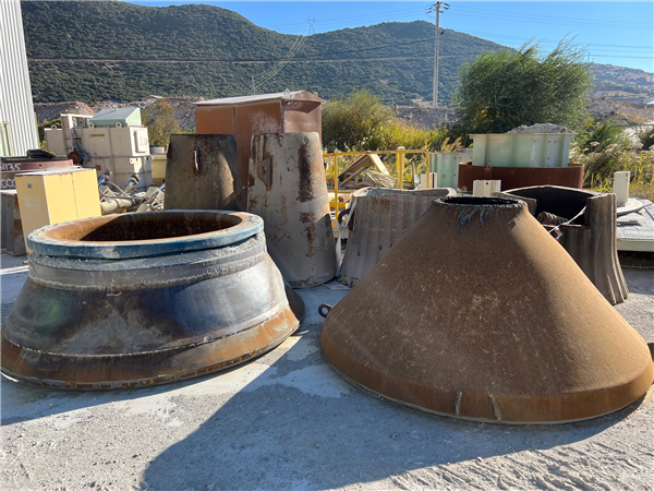 5 Units - Metso-nordberg Mp800 Sh Cone Crushers)